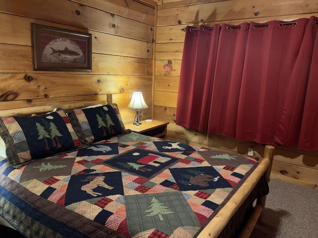 Story Brook: Beautiful True Log Cabin! Close To Dollywood, State Park, And More! Sevierville Exterior photo